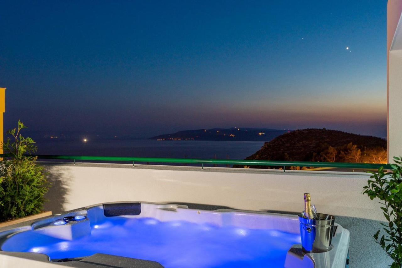 Lux Sandra Apartment Makarska